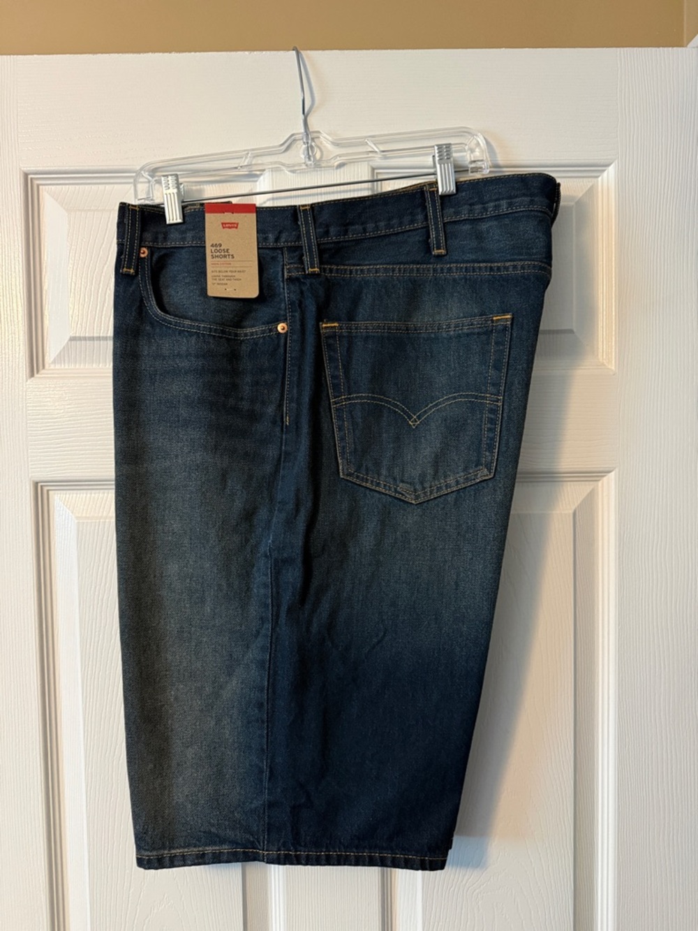 Levi's Men’s 469 Loose Jeans Shorts - BRAND NEW W/TAGS